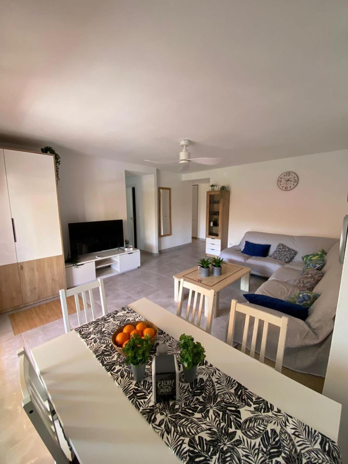 Apartamento Paradise Solo Familias Гандія Екстер'єр фото